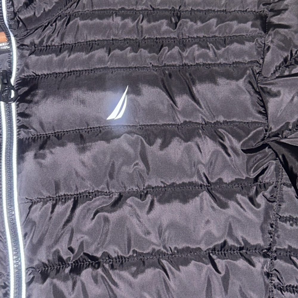 Nautica Men's Black Quilted Puffer Jacket - Picture 2 of 10